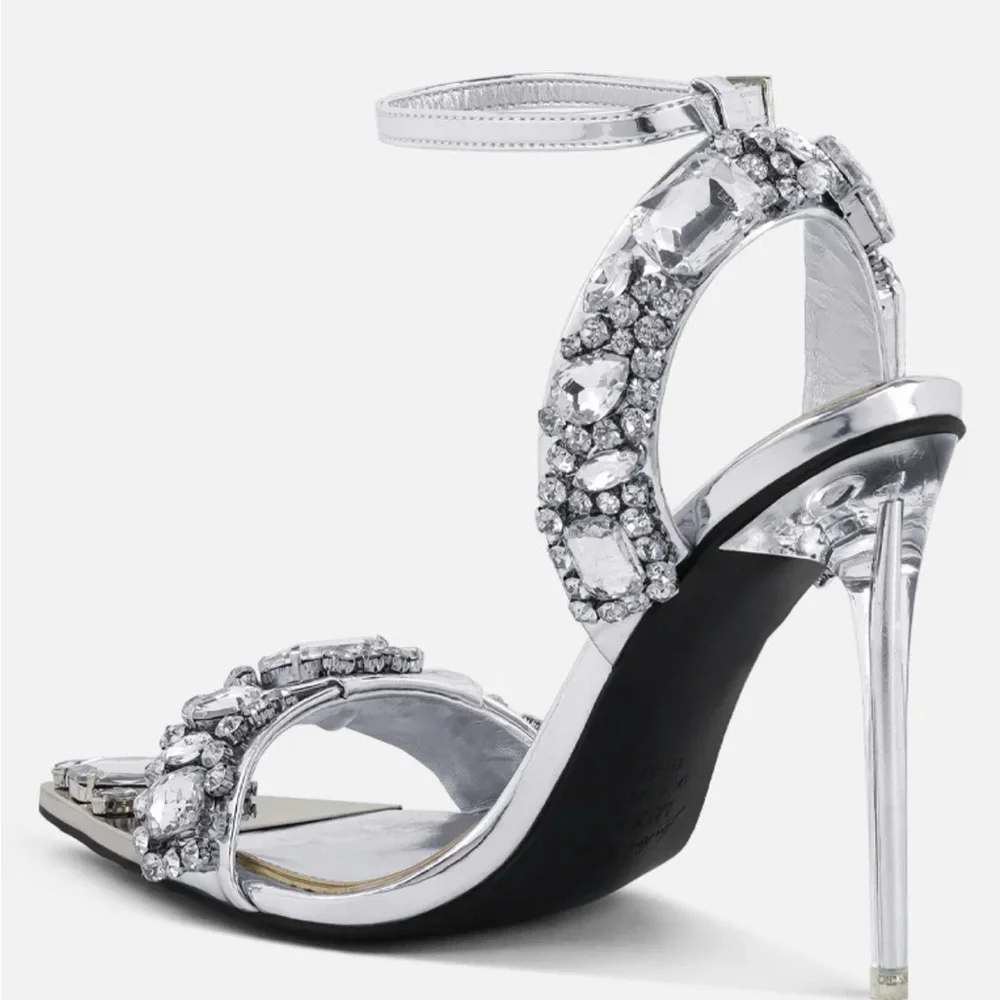 Jewelled heels NWT in box - Picture 2 of 14